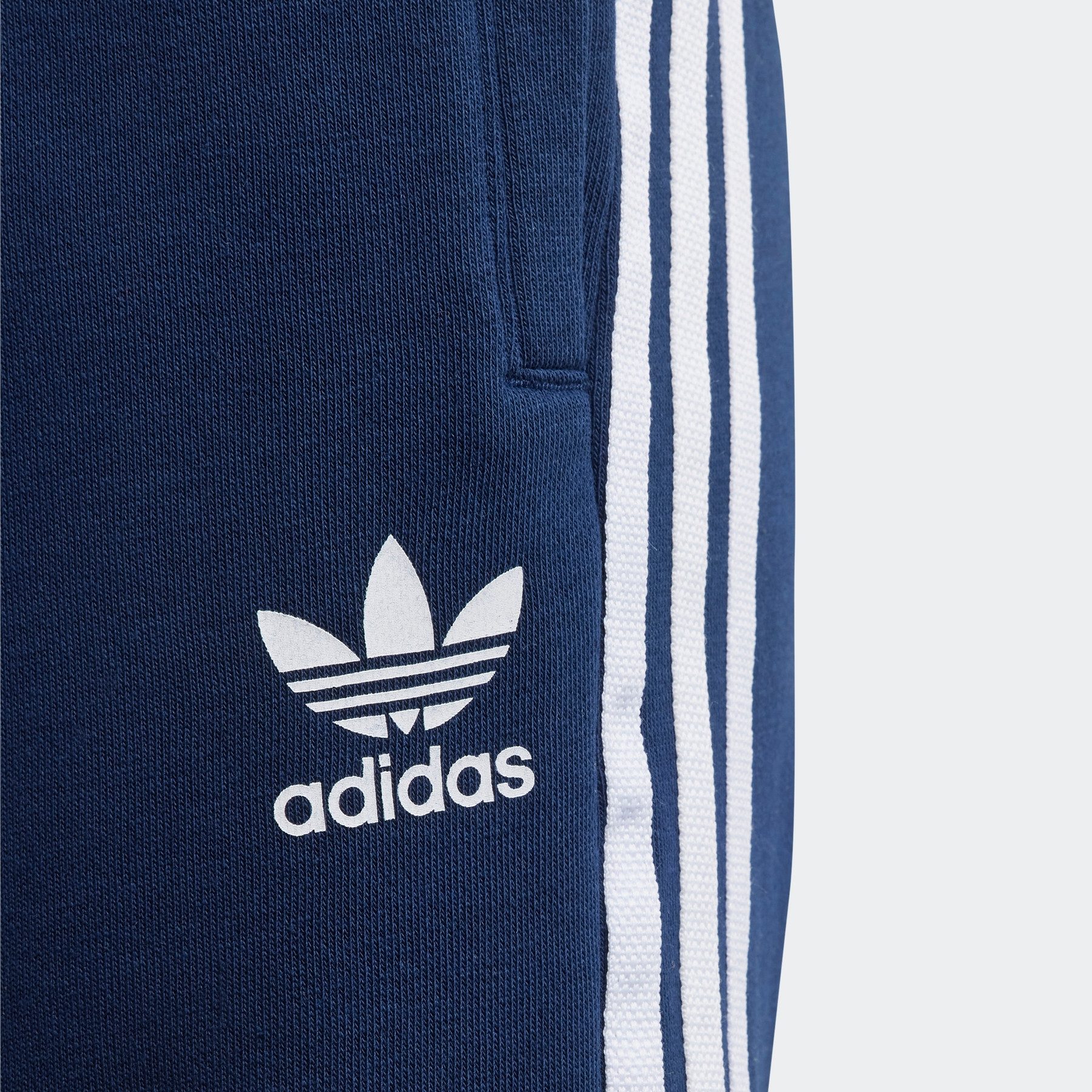 Adidas Originals Kids' Shorts - Comfortable Everyday Style Adidas Originals Kids' Shorts - Comfortable Everyday Style