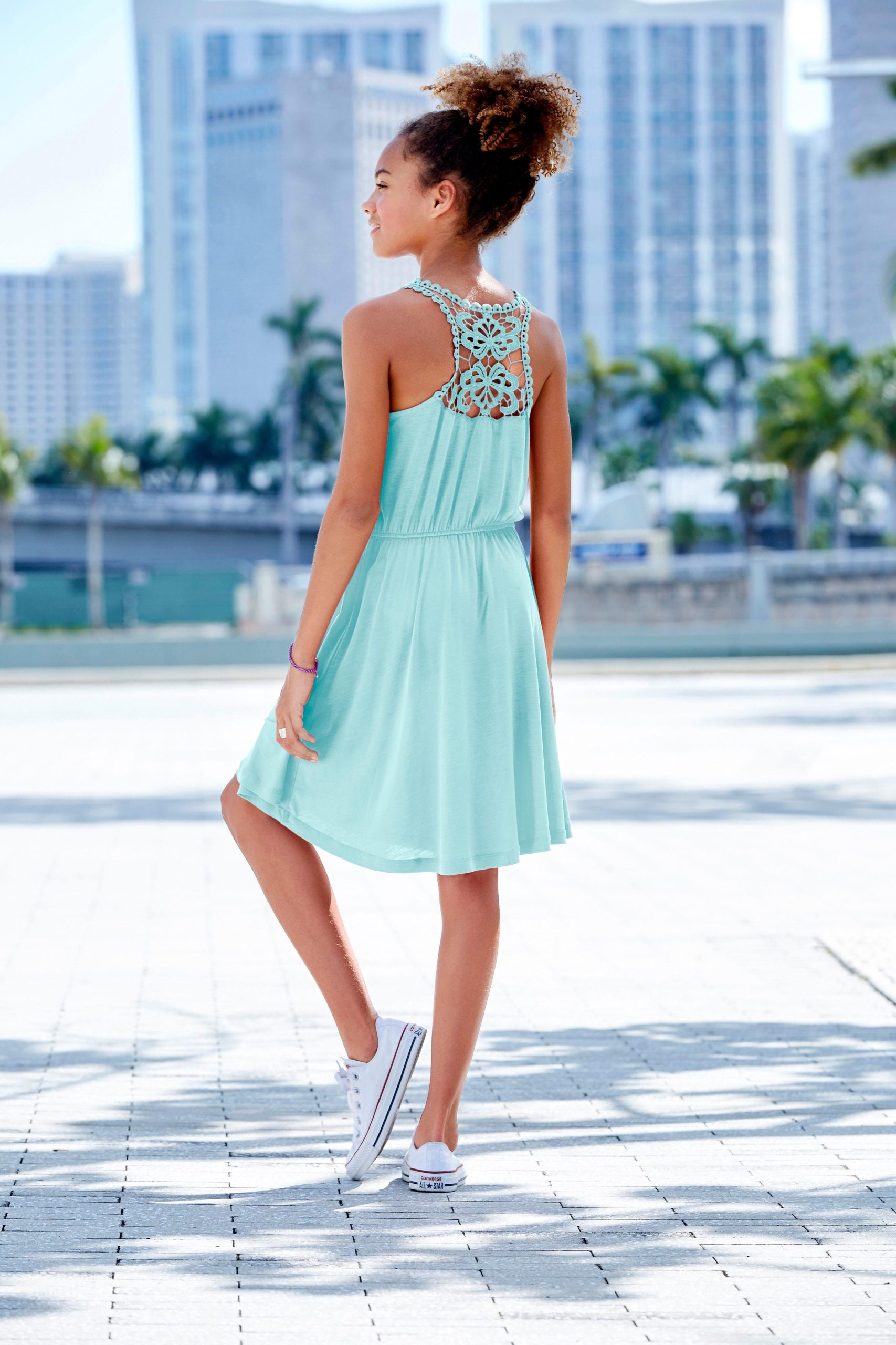 KIDSWORLD Jersey Dress, Viscose Dress for Girls - Knee-Length, Romantic, Made of Viscose, Wide Straps