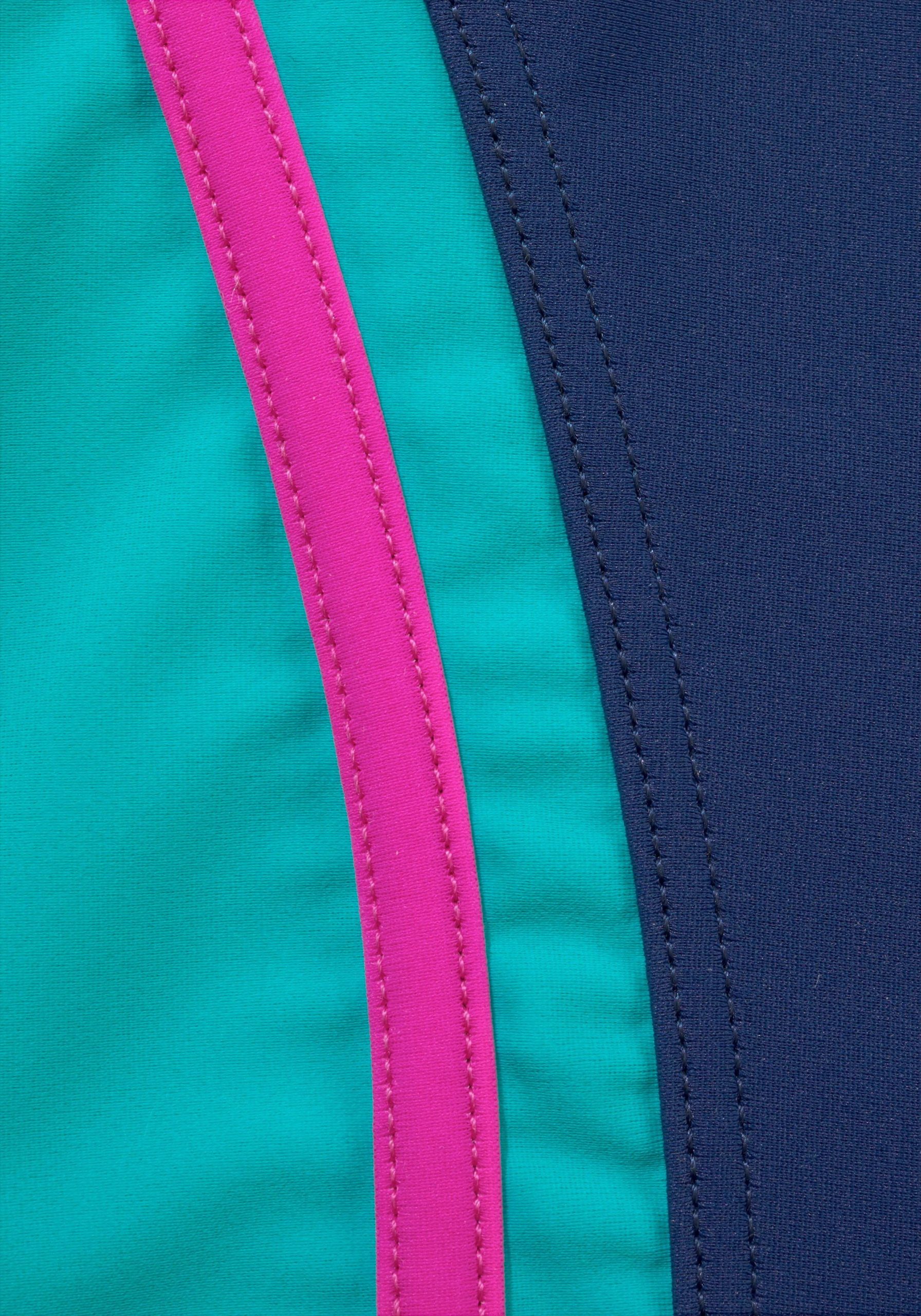 KangaROOS Sport Swimsuit - Racerback Design & Bold Accents