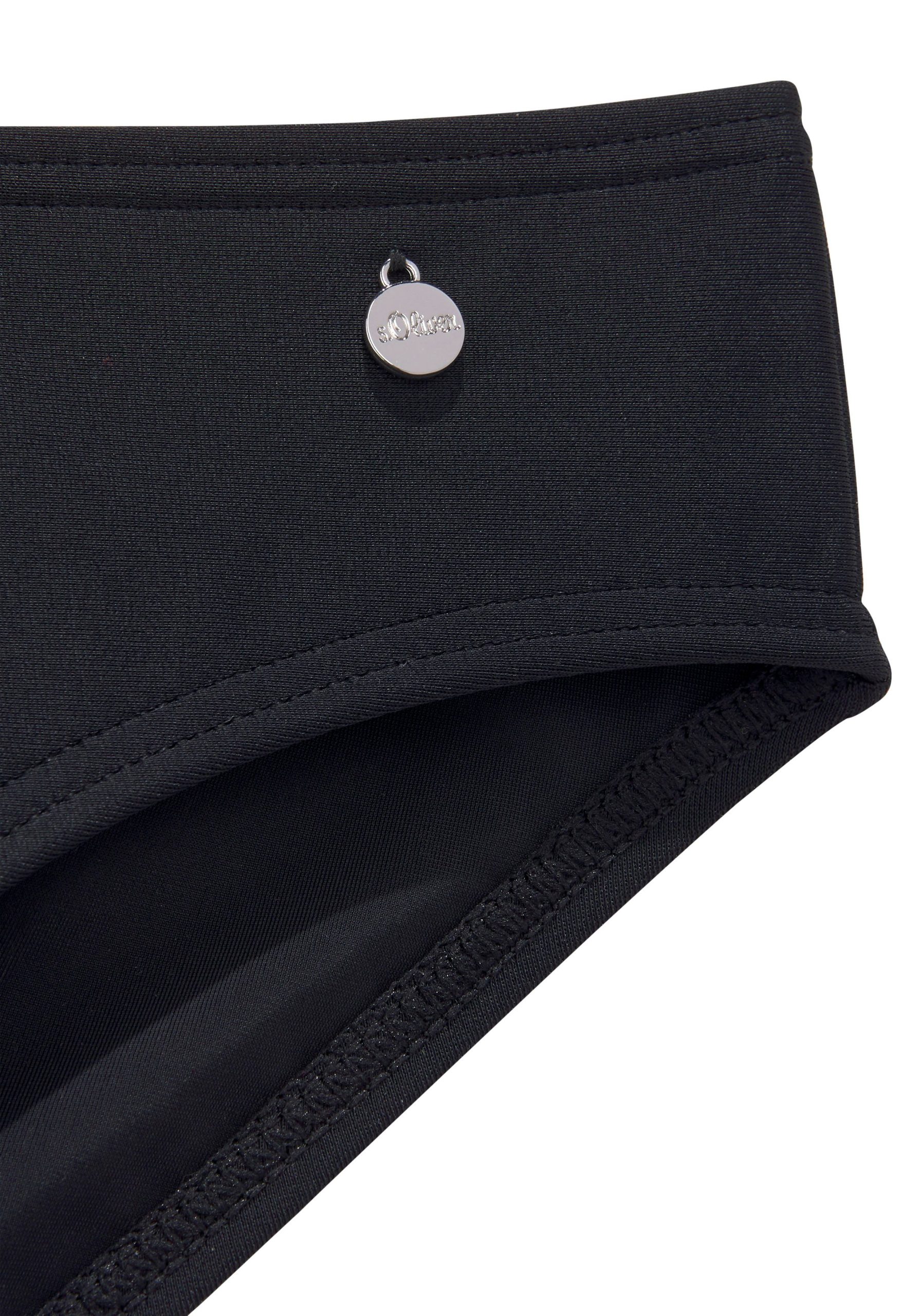 s.Oliver Tankini – Vibrant Print & Comfortable Fit s.Oliver Tankini – Vibrant Print & Comfortable Fit