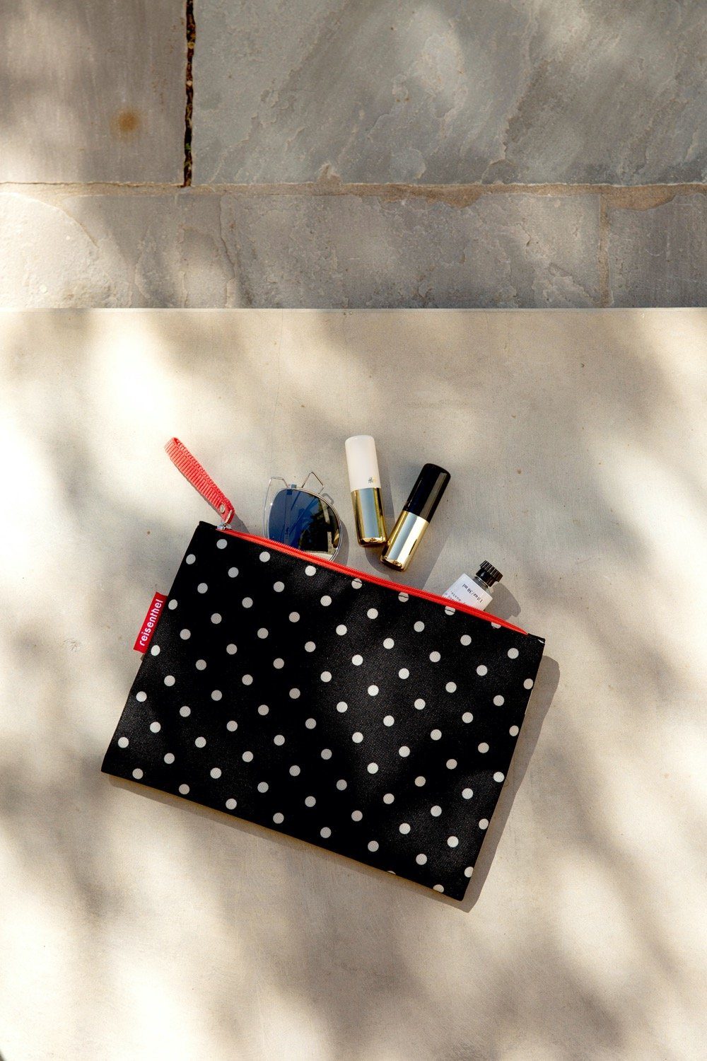 Reisenthel Case 1 Cosmetic Pouch - Stylish Travel & Everyday Essentials Reisenthel Case 1 Cosmetic Pouch - Stylish Travel & Everyday Essentials