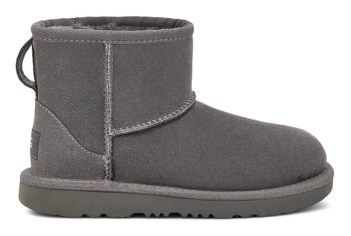 UGG Classic Mini 2 Kids Winter Boots - Premium Sheepskin Comfort UGG Classic Mini 2 Kids Winter Boots - Premium Sheepskin Comfort