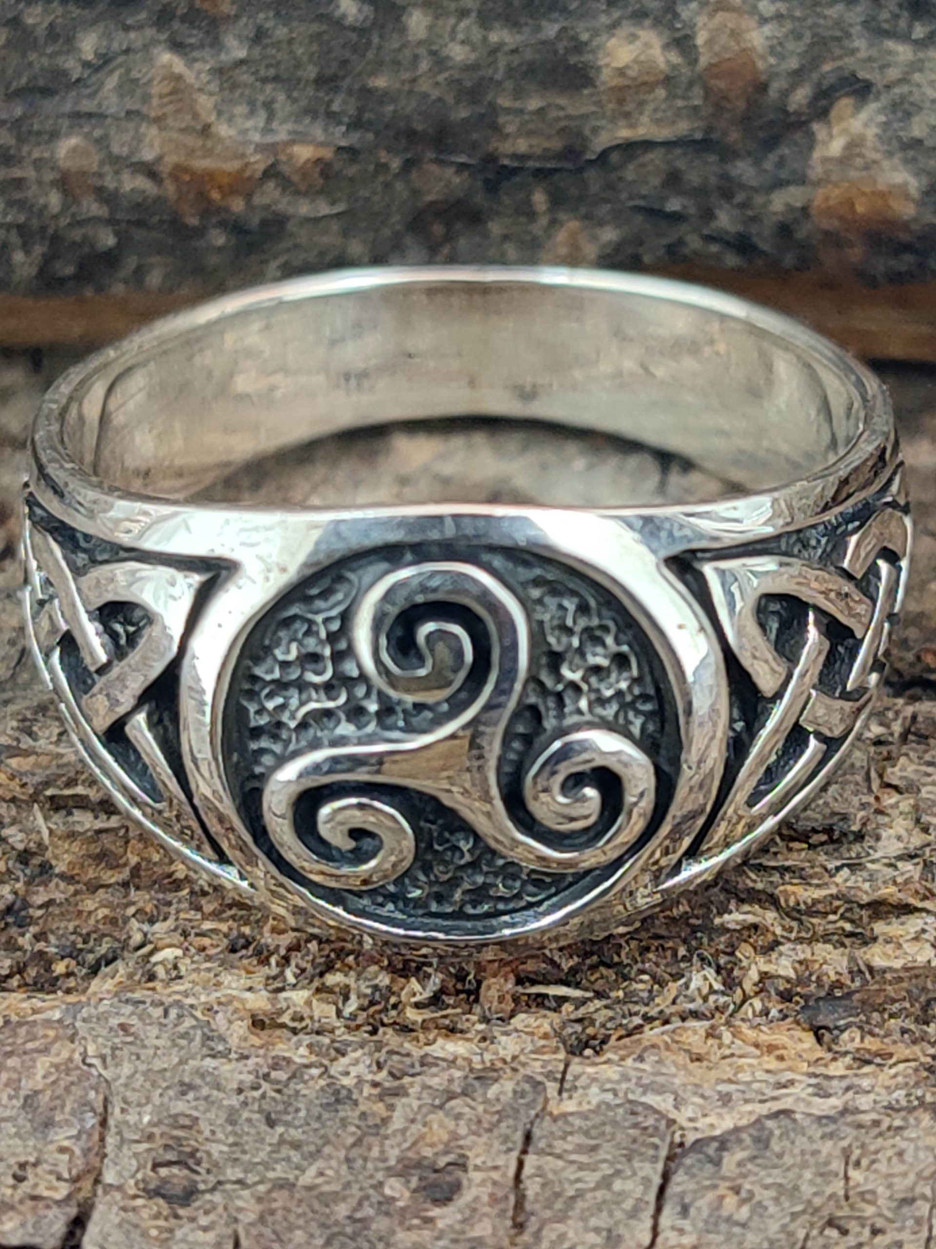 Kiss of Leather 925 Sterling Silver Triskele Ring - Celtic & Norse Design