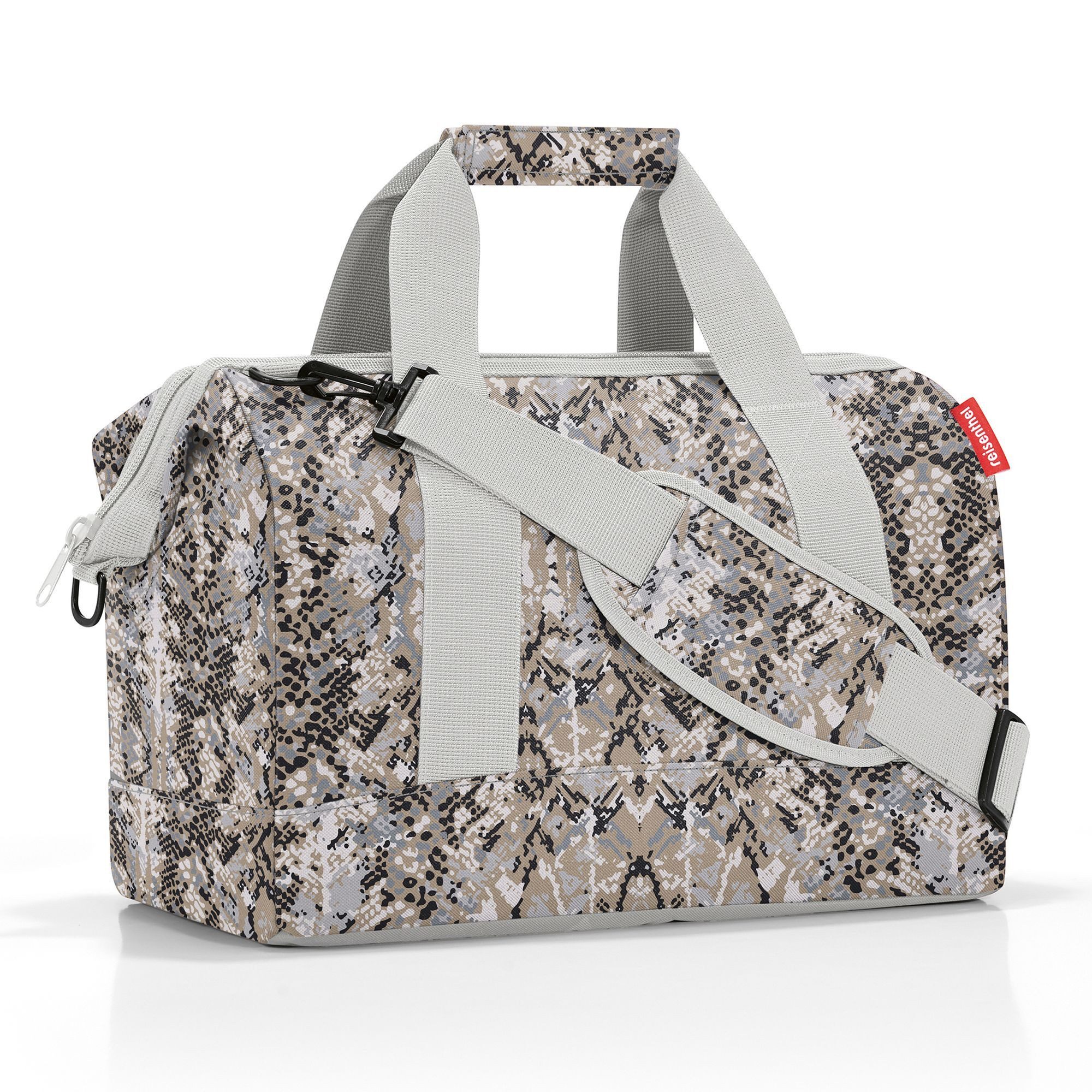 Reisenthel Allrounder M Signature Black Travel Bag - 18L - Stylish & Durable