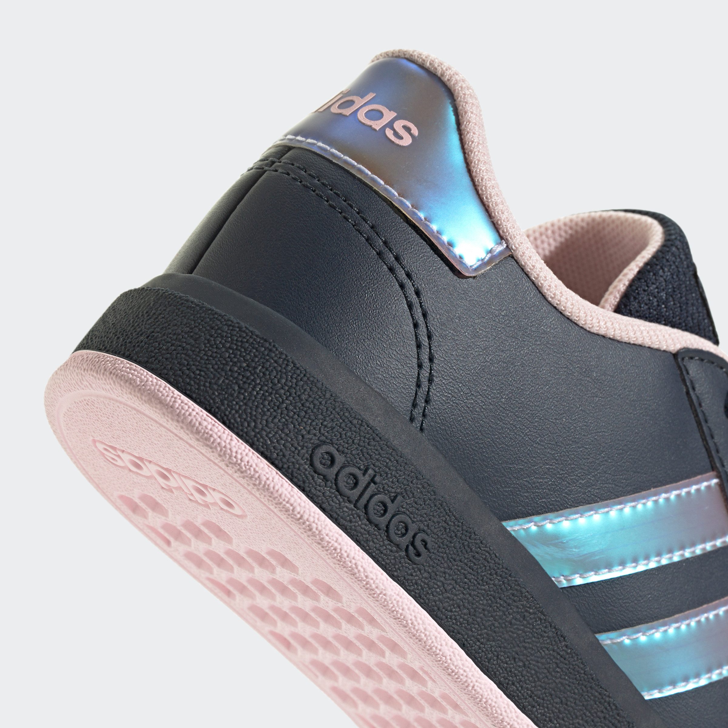 **adidas Grand Court Lifestyle** Kids Tennis Shoe - Classic Style & Comfort **adidas Grand Court Lifestyle** Kids Tennis Shoe - Classic Style & Comfort