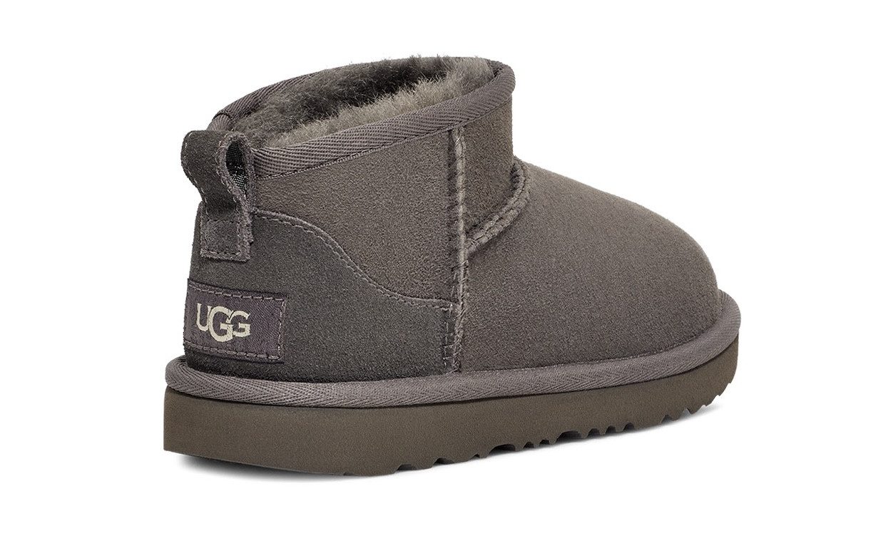 UGG Classic Ultra Mini Winterboots
