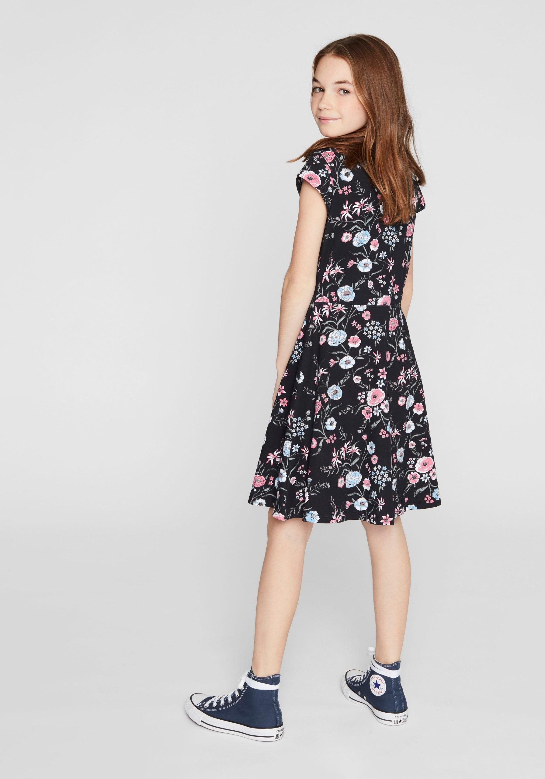 KIDSWORLD Jerseykleid für festliche Anlässe, kniefrei, lässig-verspielt