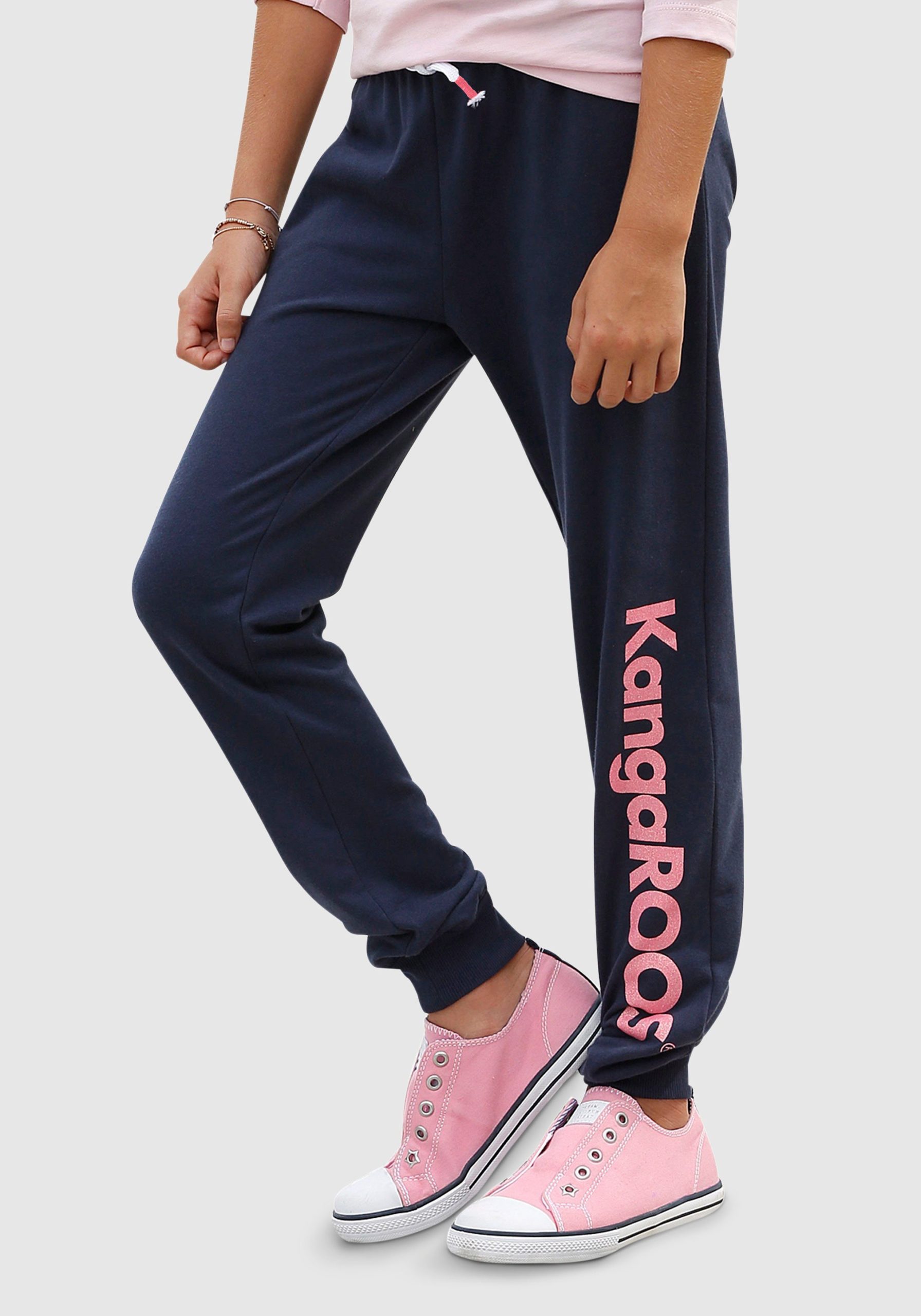 Kangaroos Sweatpants with Glitter Print