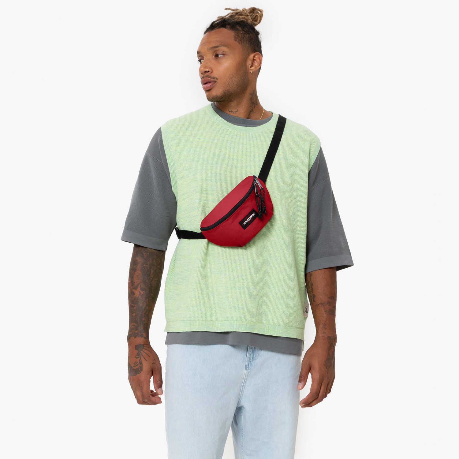 Eastpak Springer Belt Bag - Iconic Style & Durable Design Eastpak Springer Belt Bag - Iconic Style & Durable Design