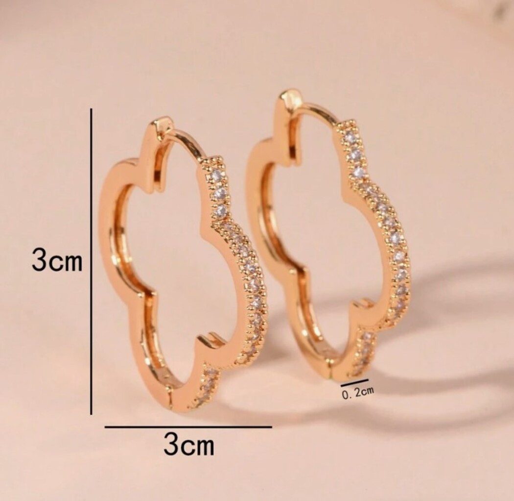 Lale Collection Clover & Bloom Earrings - Lucky Charm Gold & Green Lale Collection Clover & Bloom Earrings - Lucky Charm Gold & Green