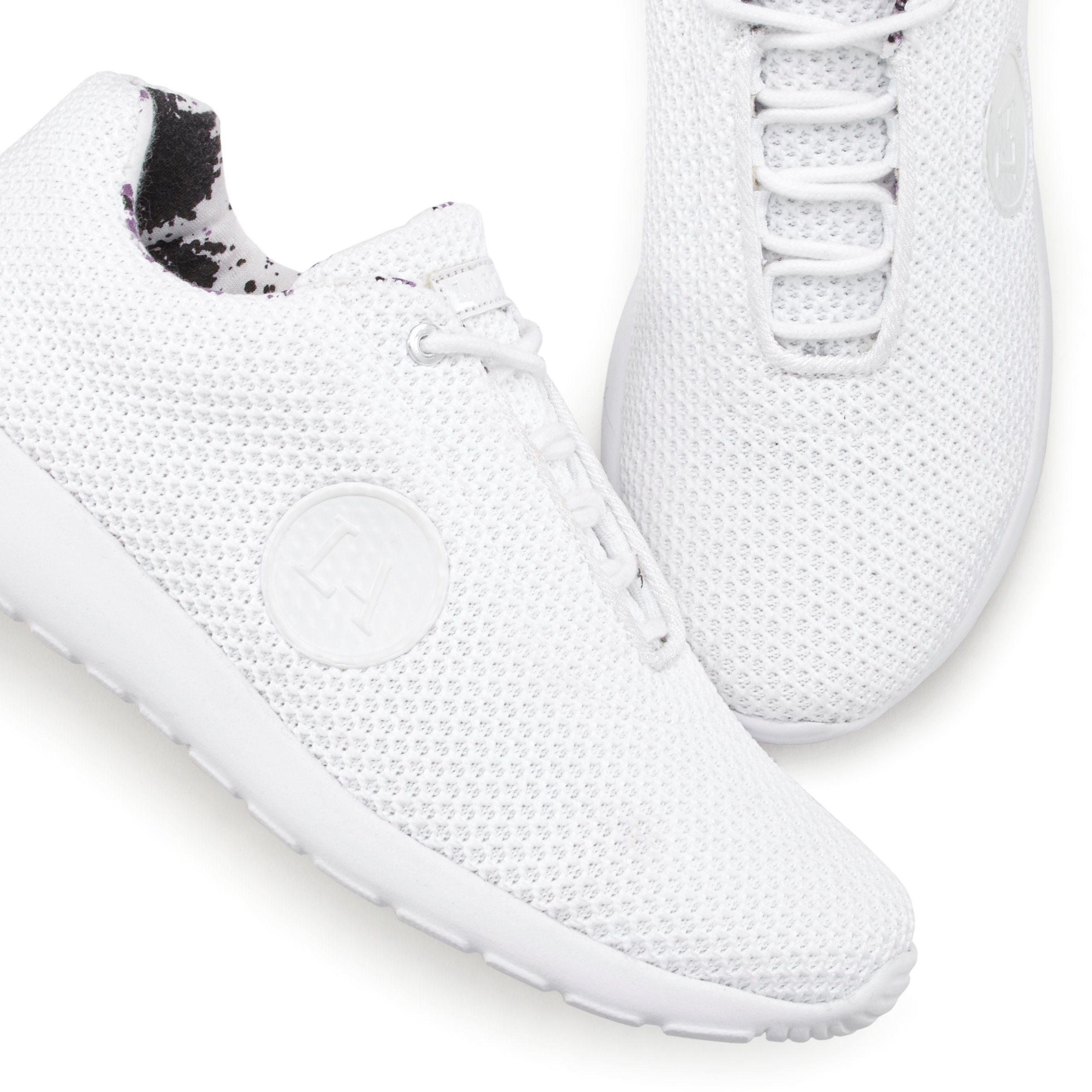 LASCANA ACTIVE Sneaker mit Wohlfühl-Innensolle, Schnürhalbschuh, Freizeitschuhe VEGAN LASCANA ACTIVE Sneaker mit Wohlfühl-Innensolle, Schnürhalbschuh, Freizeitschuhe VEGAN