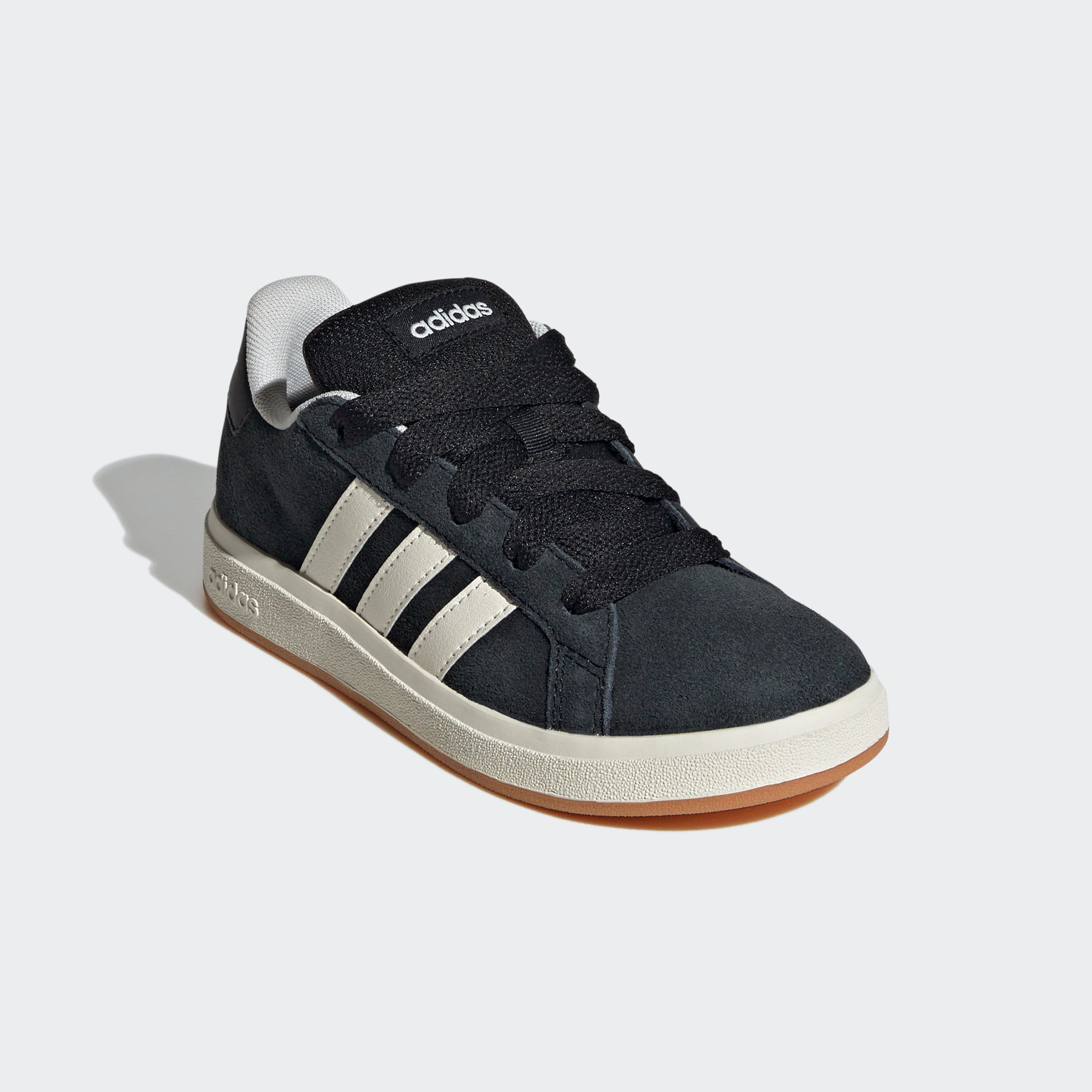 adidas GRAND COURT 00s Kids' Skate Shoes: Sustainable Style & Comfort