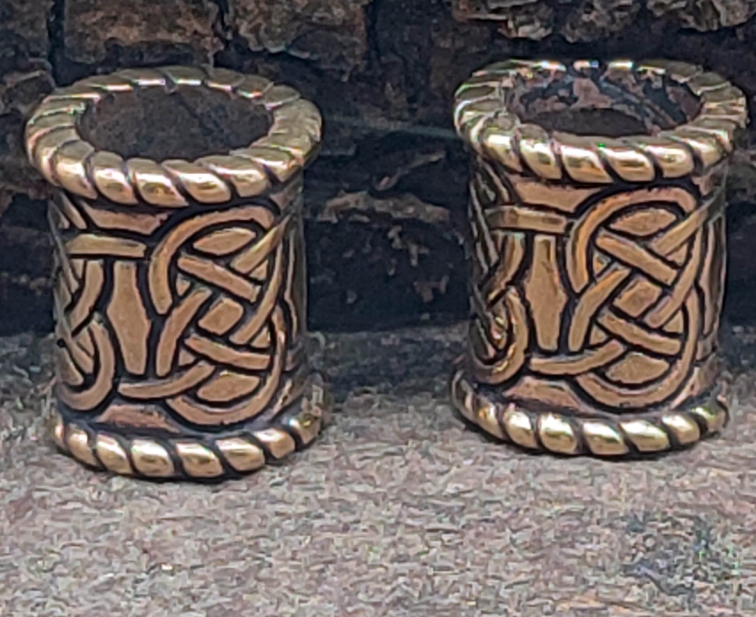 Kiss of Leather Driadem Bartperle Haarperle Bronze Keltknoten keltische Knoten 8mm Kiss of Leather Driadem Bartperle Haarperle Bronze Keltknoten keltische Knoten 8mm