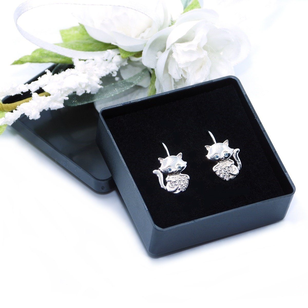 Goldene Hufseisen Cat & Star Stud Earrings - 925 Sterling Silver Goldene Hufseisen Cat & Star Stud Earrings - 925 Sterling Silver